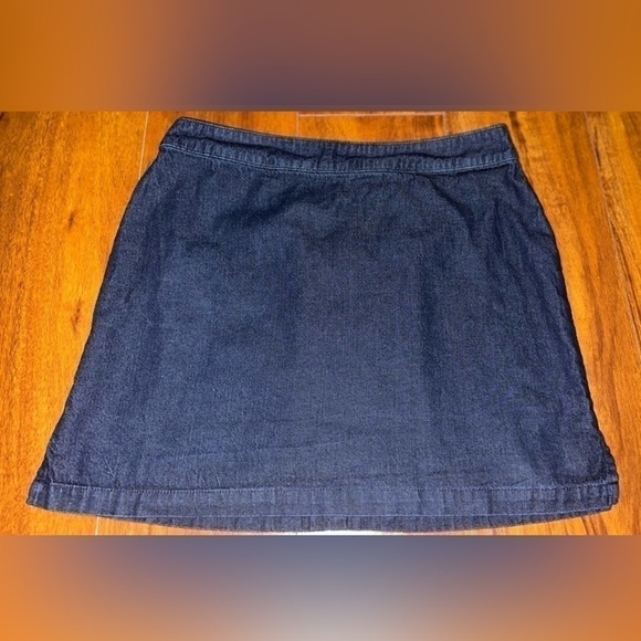 Old Navy Jean Skirt, with Back Zipper - Picture 4 of 5
